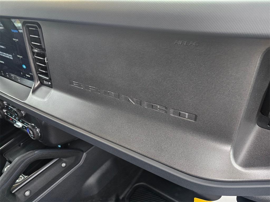 new 2025 Ford Bronco car, priced at $55,960