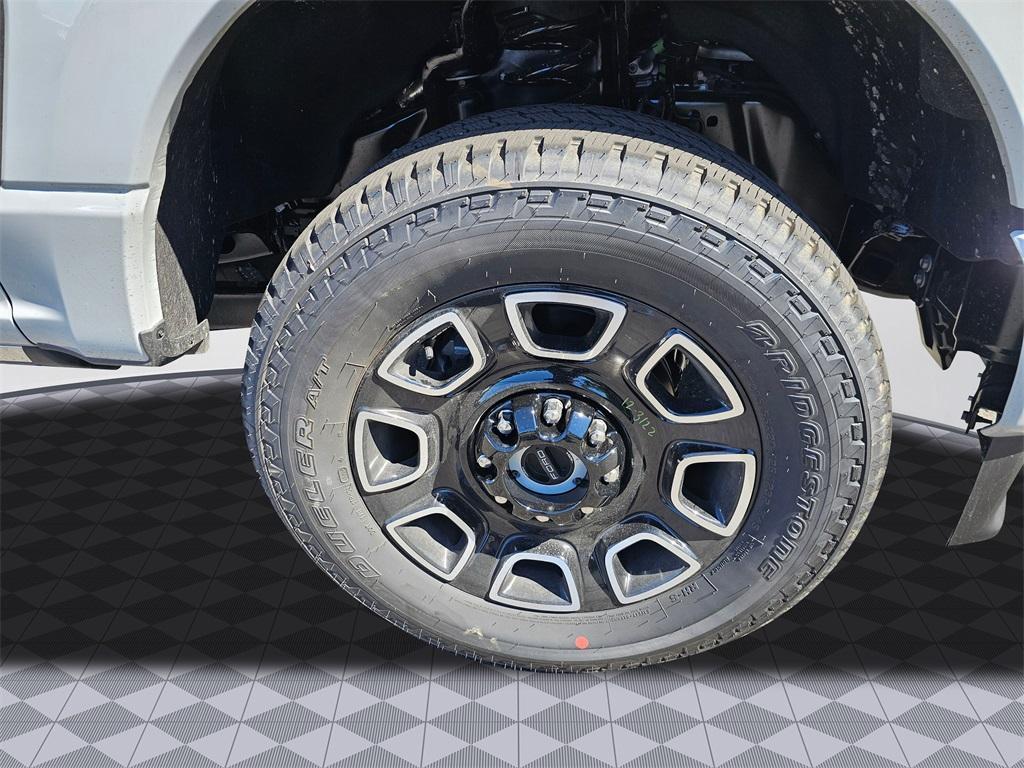 new 2025 Ford F-350 car, priced at $98,075