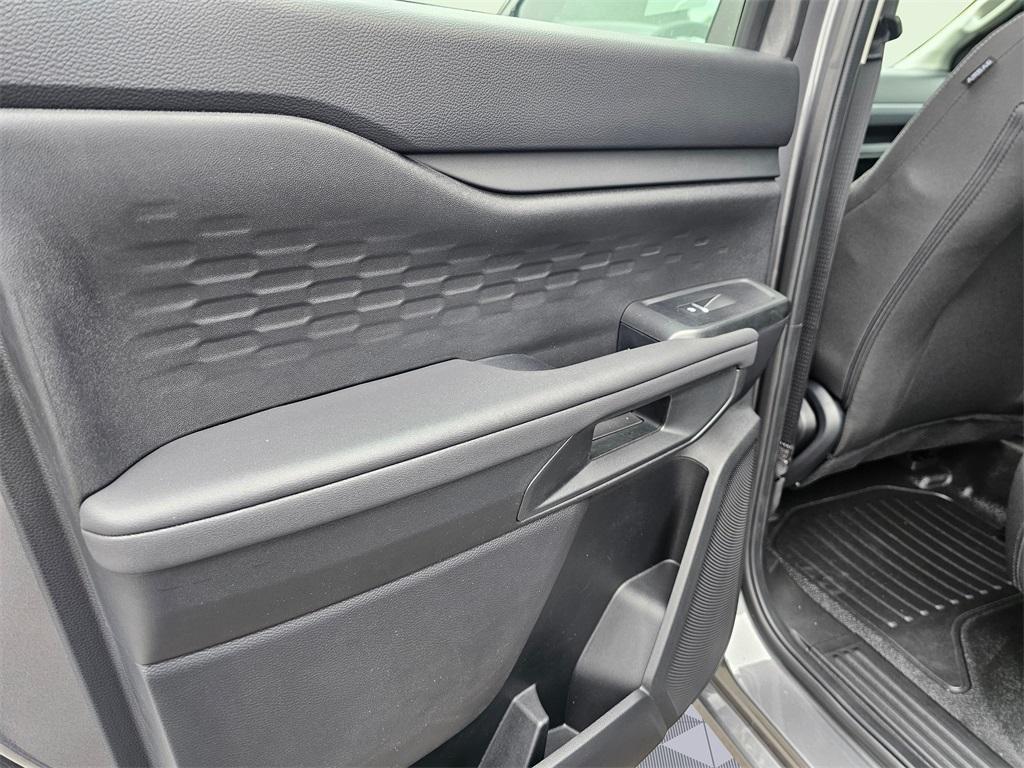 new 2025 Ford Ranger car, priced at $38,320