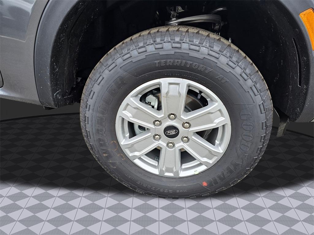 new 2025 Ford Ranger car, priced at $38,320