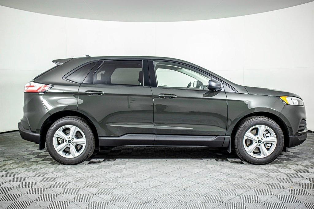 new 2024 Ford Edge car, priced at $40,274