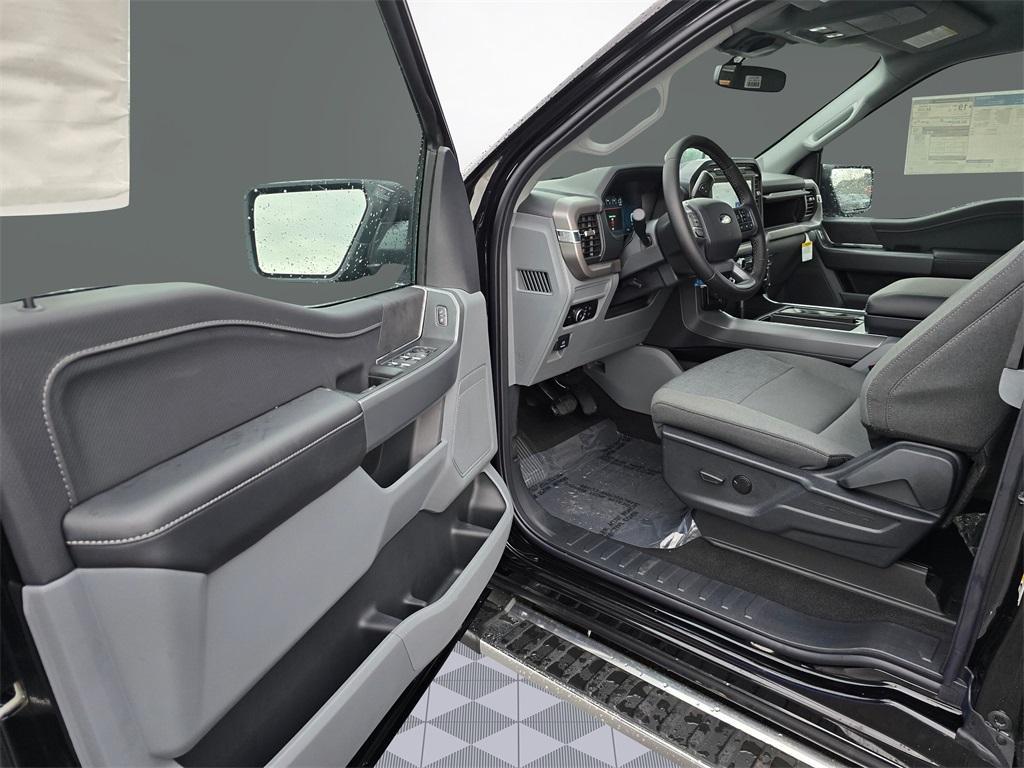 new 2024 Ford F-150 car, priced at $57,675