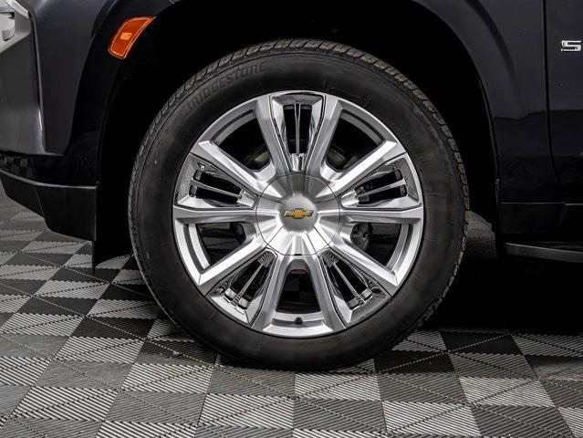 used 2022 Chevrolet Suburban car