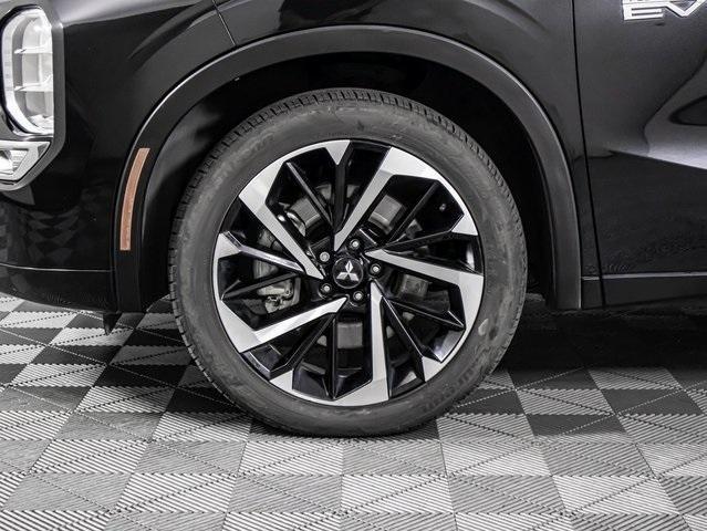 used 2023 Mitsubishi Outlander PHEV car