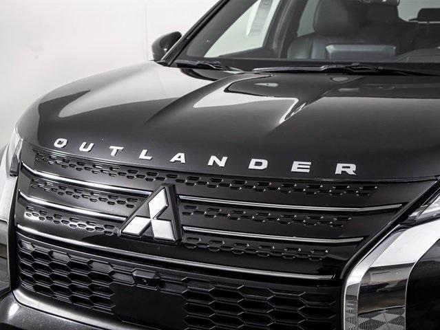used 2023 Mitsubishi Outlander PHEV car