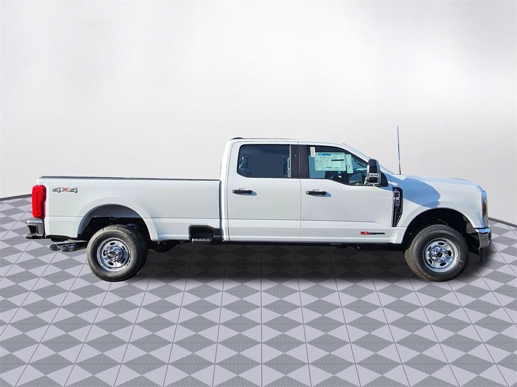 new 2024 Ford F-250 car, priced at $67,340