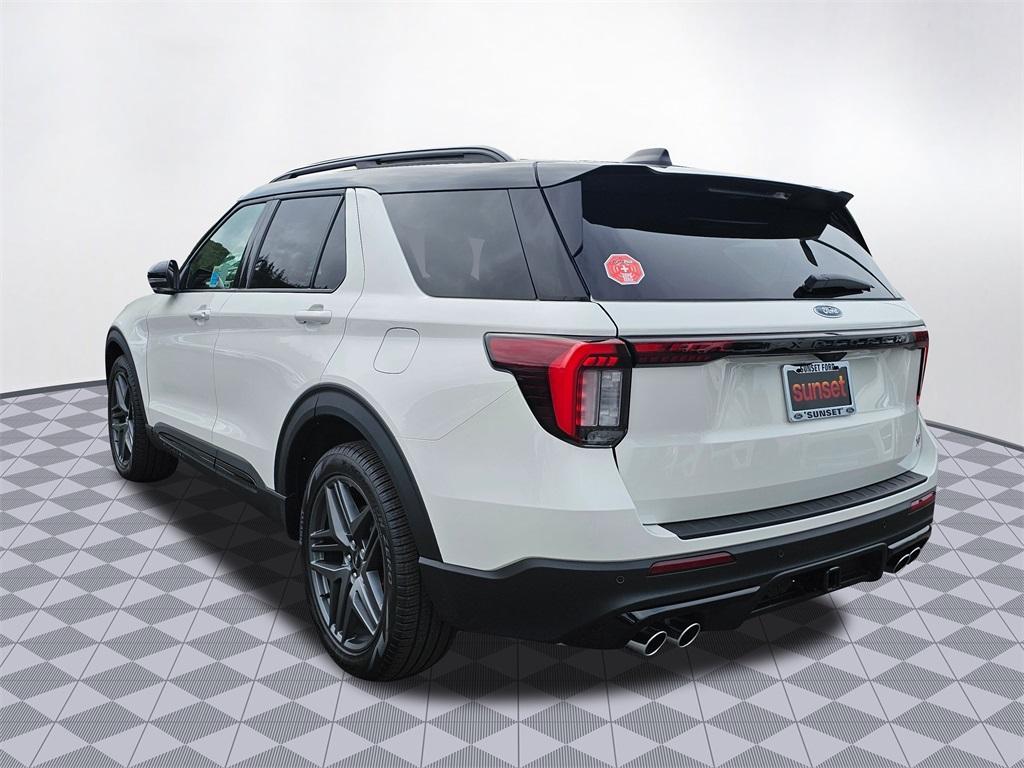 new 2025 Ford Explorer car, priced at $64,040