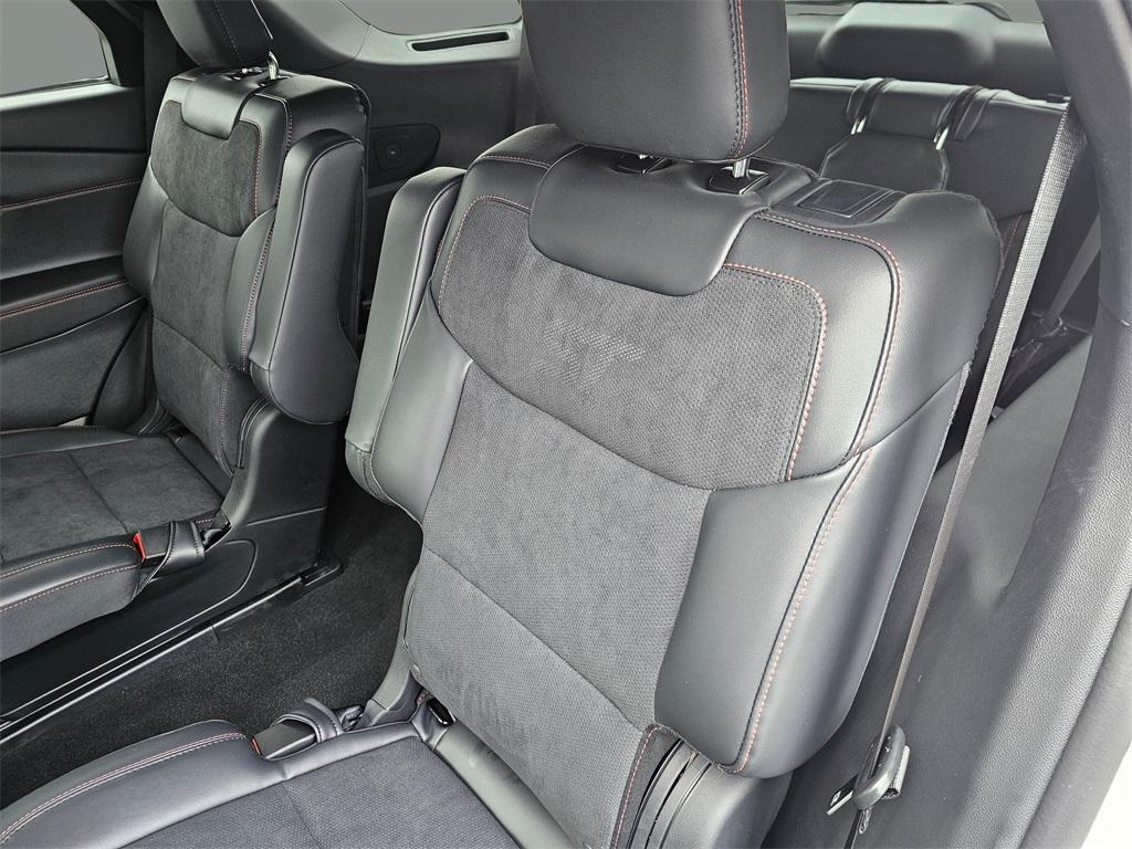 new 2025 Ford Explorer car, priced at $64,040