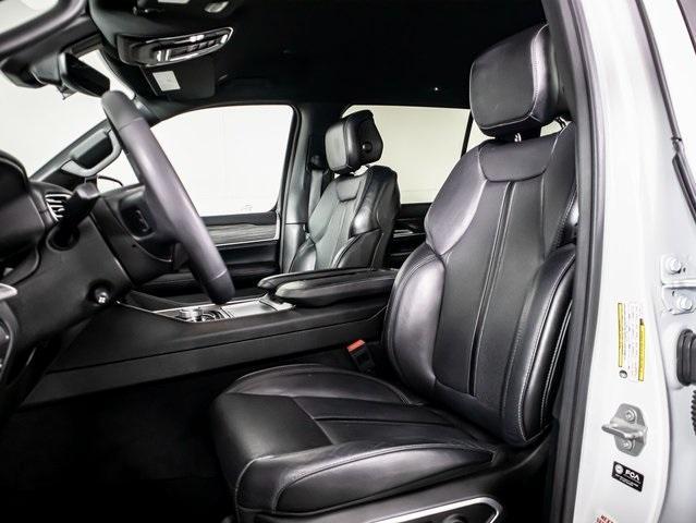 used 2024 Jeep Wagoneer L car