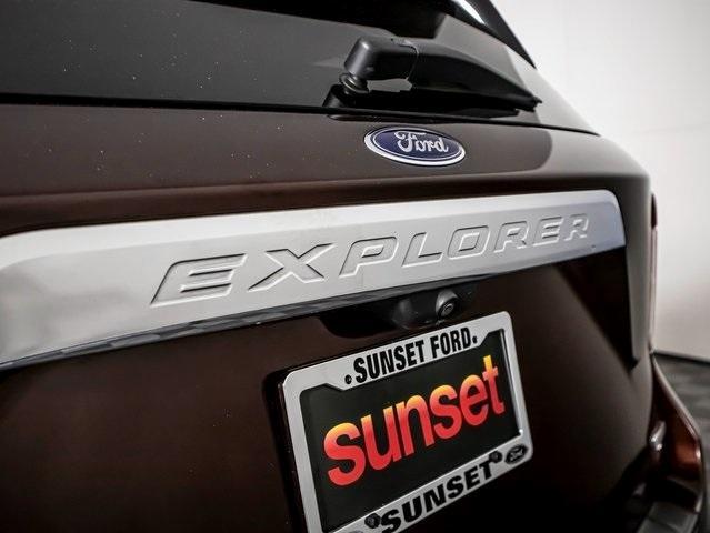 used 2020 Ford Explorer car