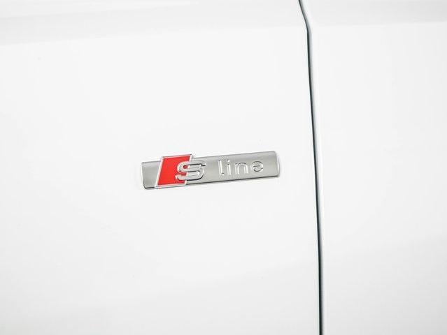 used 2023 Audi Q8 car