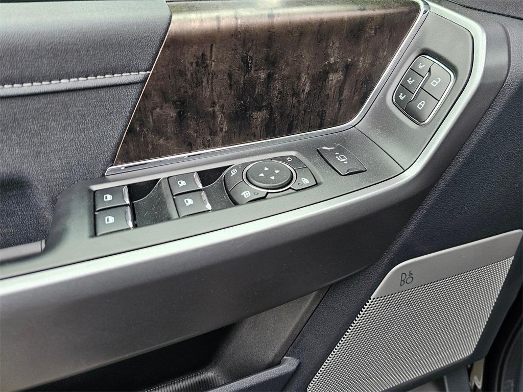 new 2025 Ford F-350 car, priced at $91,945