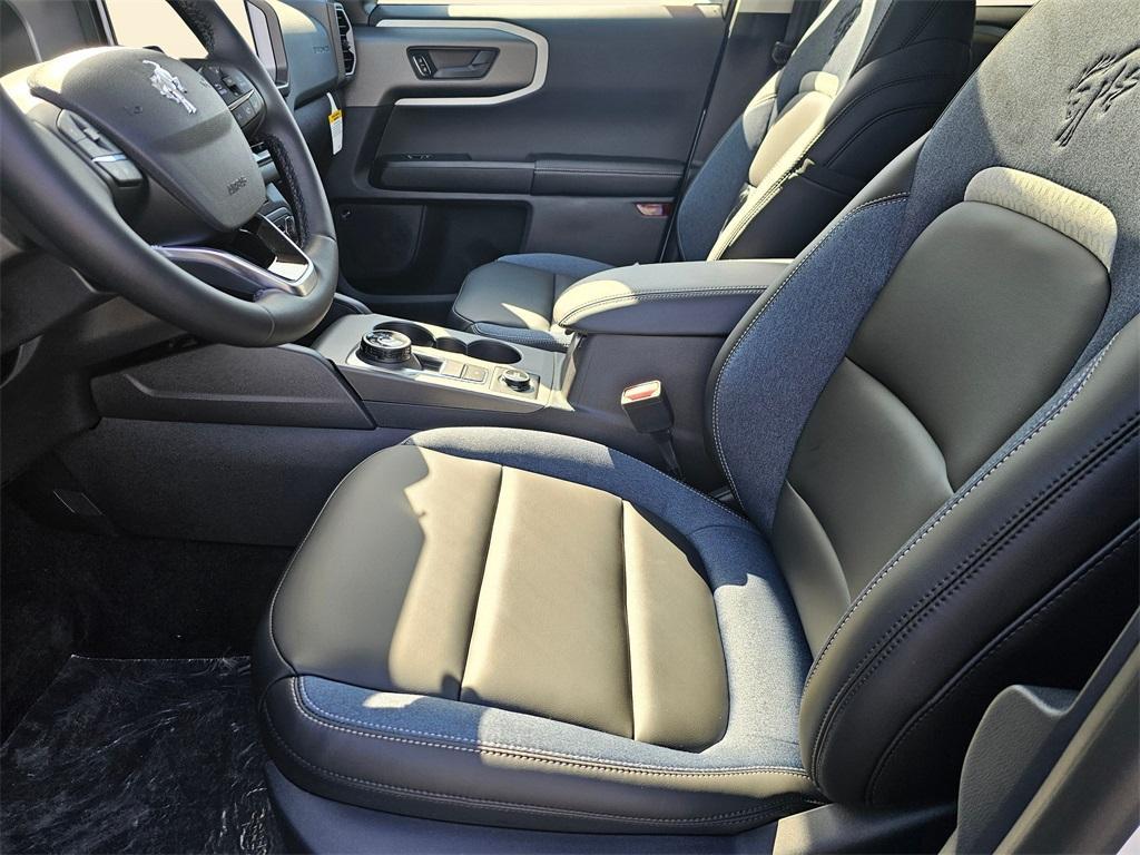 new 2025 Ford Bronco Sport car, priced at $41,900