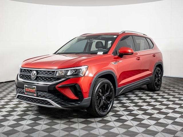 used 2022 Volkswagen Taos car