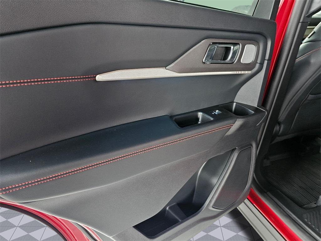 new 2025 Ford Explorer car, priced at $62,680