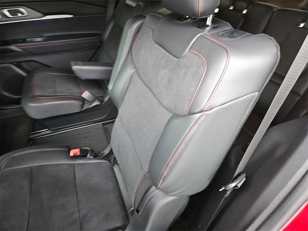 new 2025 Ford Explorer car, priced at $62,680