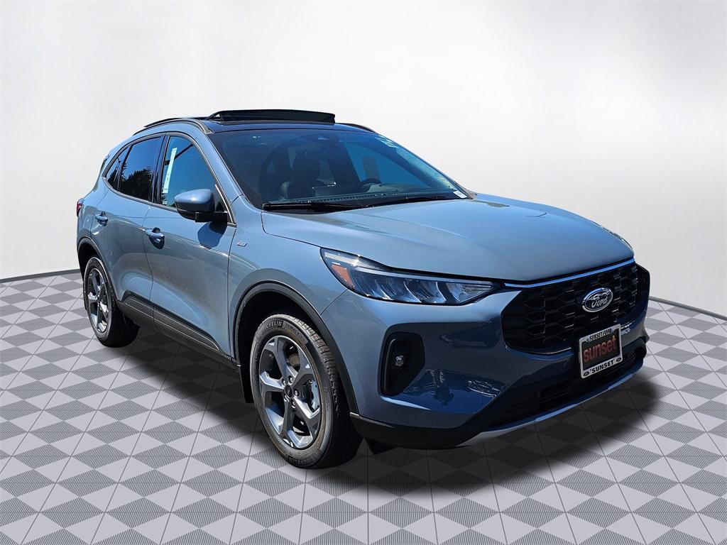new 2025 Ford Escape car, priced at $38,600