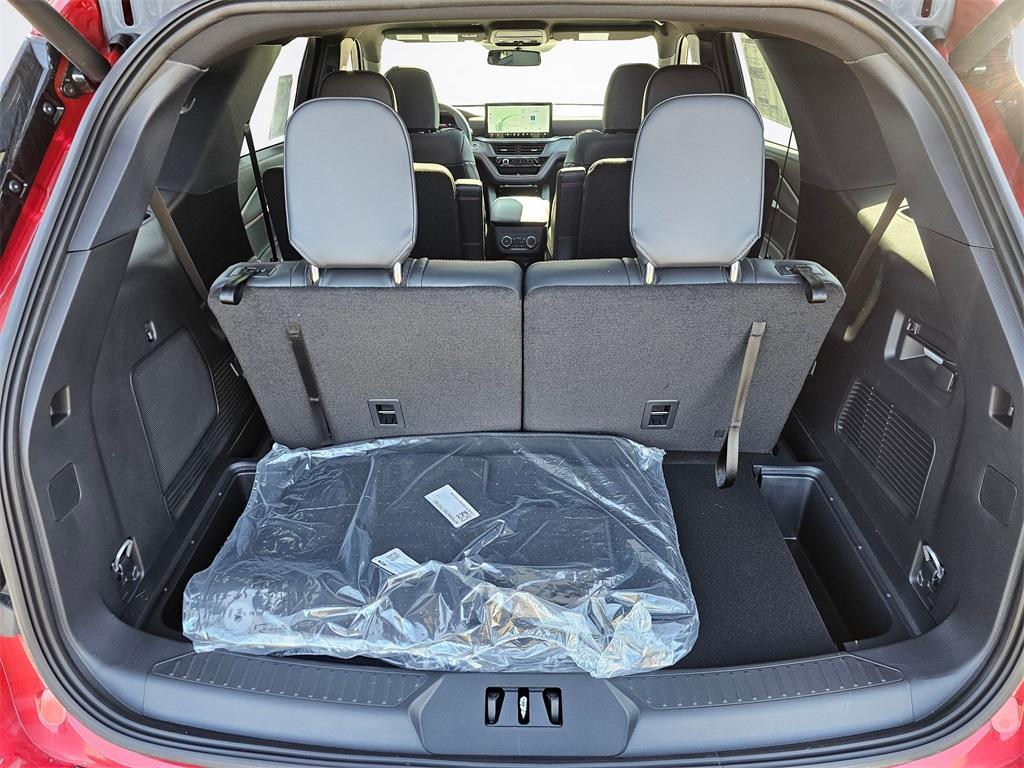 new 2025 Ford Explorer car, priced at $52,755
