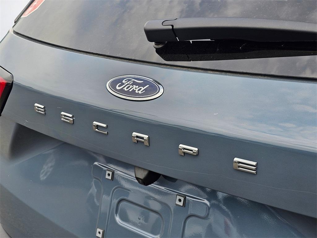 new 2025 Ford Escape car, priced at $45,180