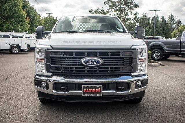 new 2023 Ford F-350 car