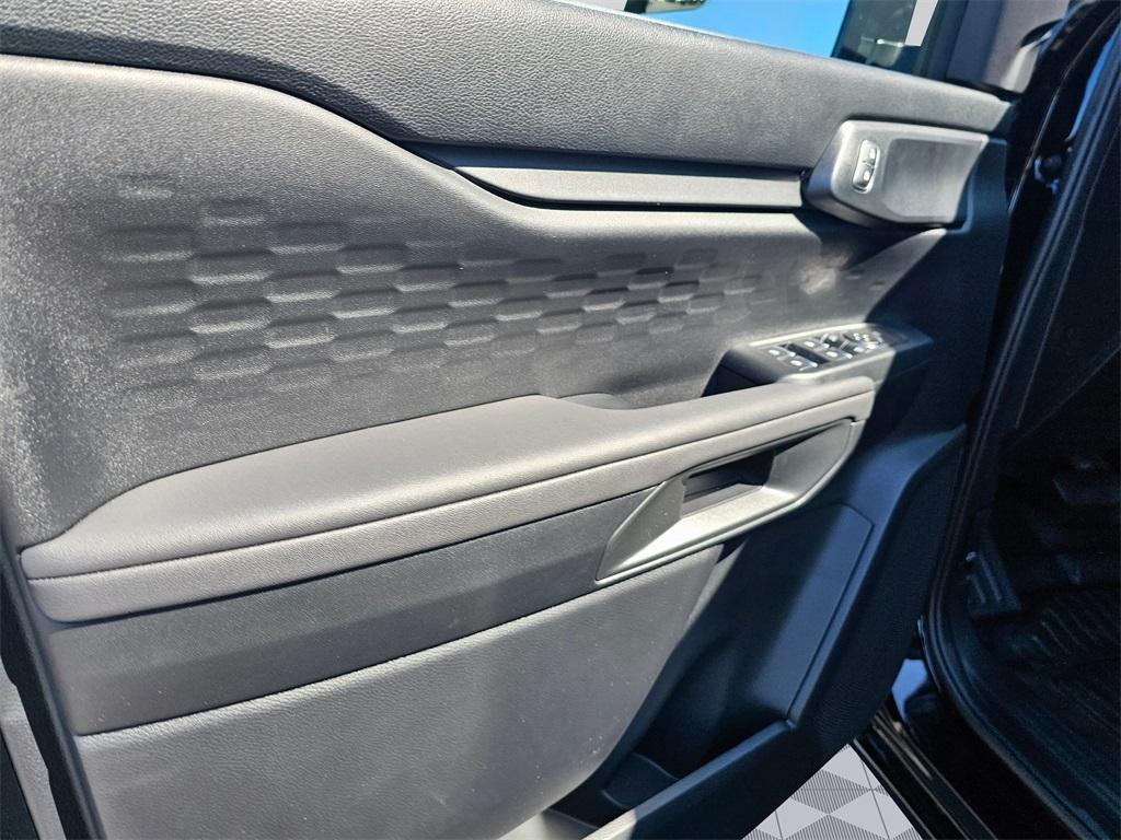 new 2025 Ford Ranger car, priced at $38,320
