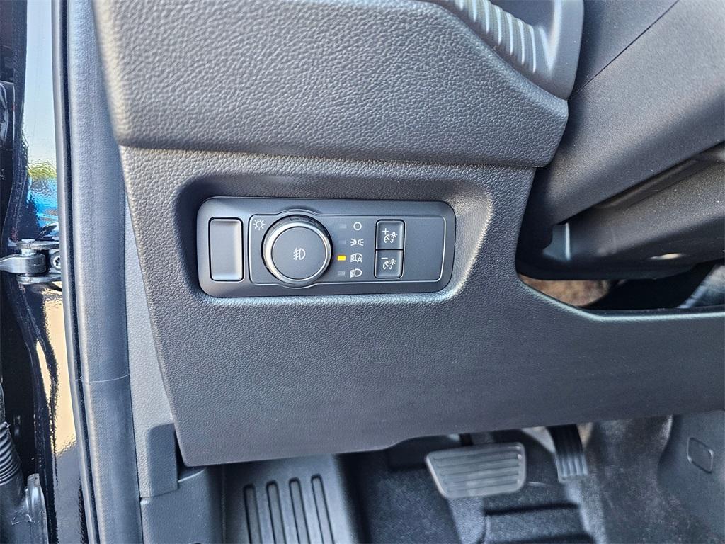 new 2025 Ford Ranger car, priced at $38,320