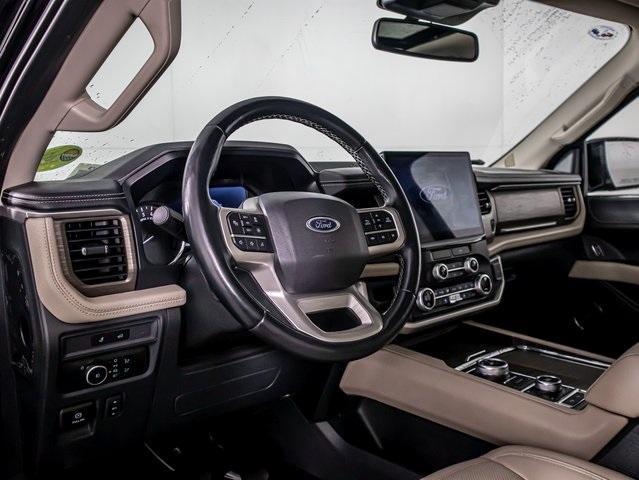 used 2023 Ford Expedition car