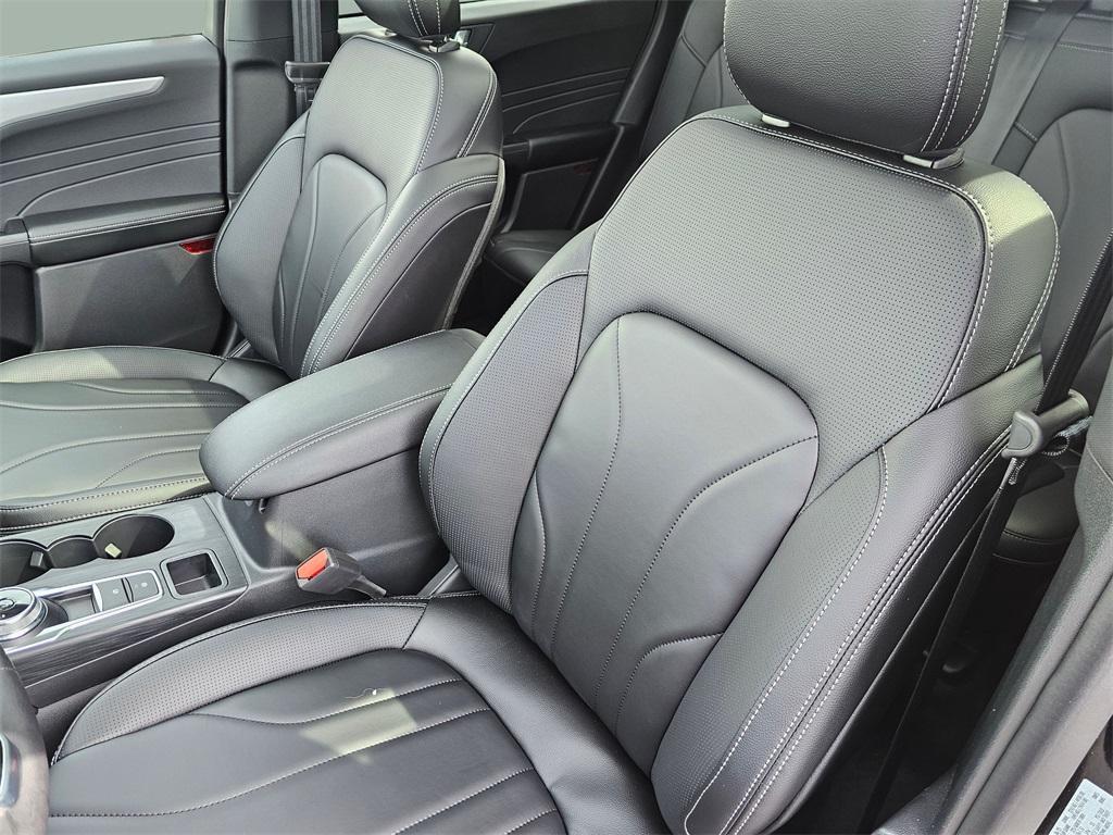 new 2025 Ford Escape car, priced at $46,350