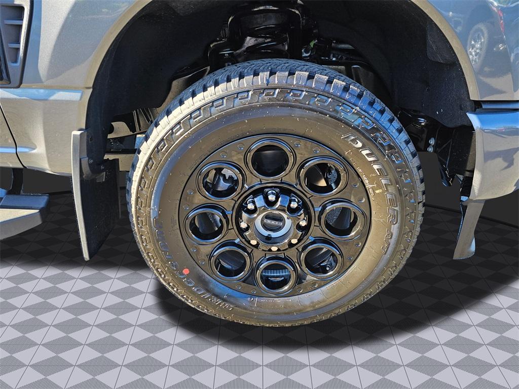 new 2025 Ford F-250 car, priced at $83,595