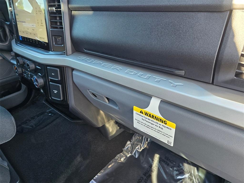 new 2025 Ford F-250 car, priced at $83,595