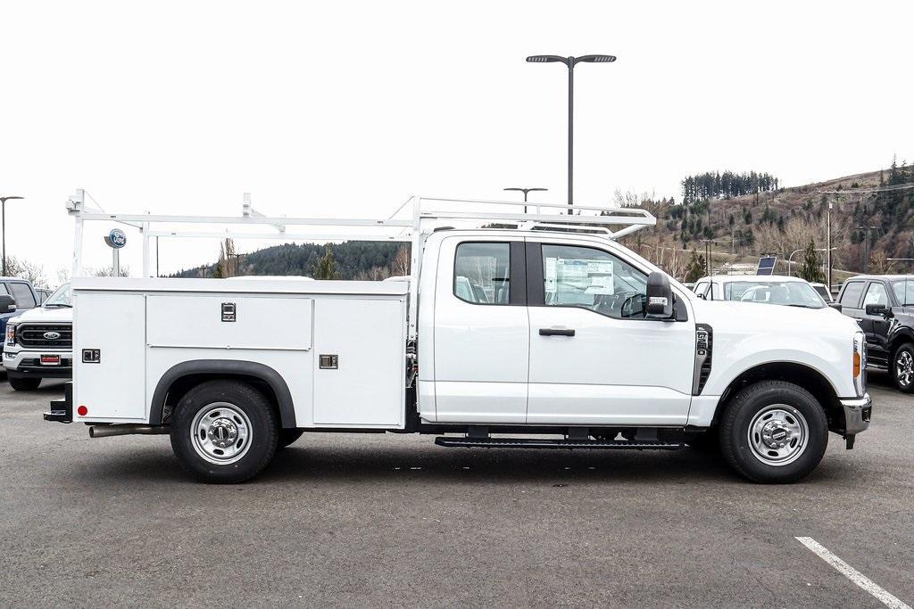 new 2023 Ford F-250 car