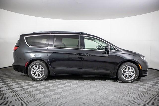 used 2022 Chrysler Pacifica car