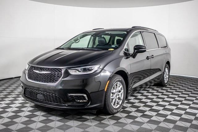 used 2022 Chrysler Pacifica car