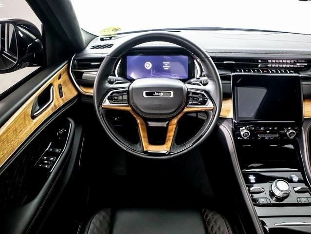 used 2023 Jeep Grand Cherokee car