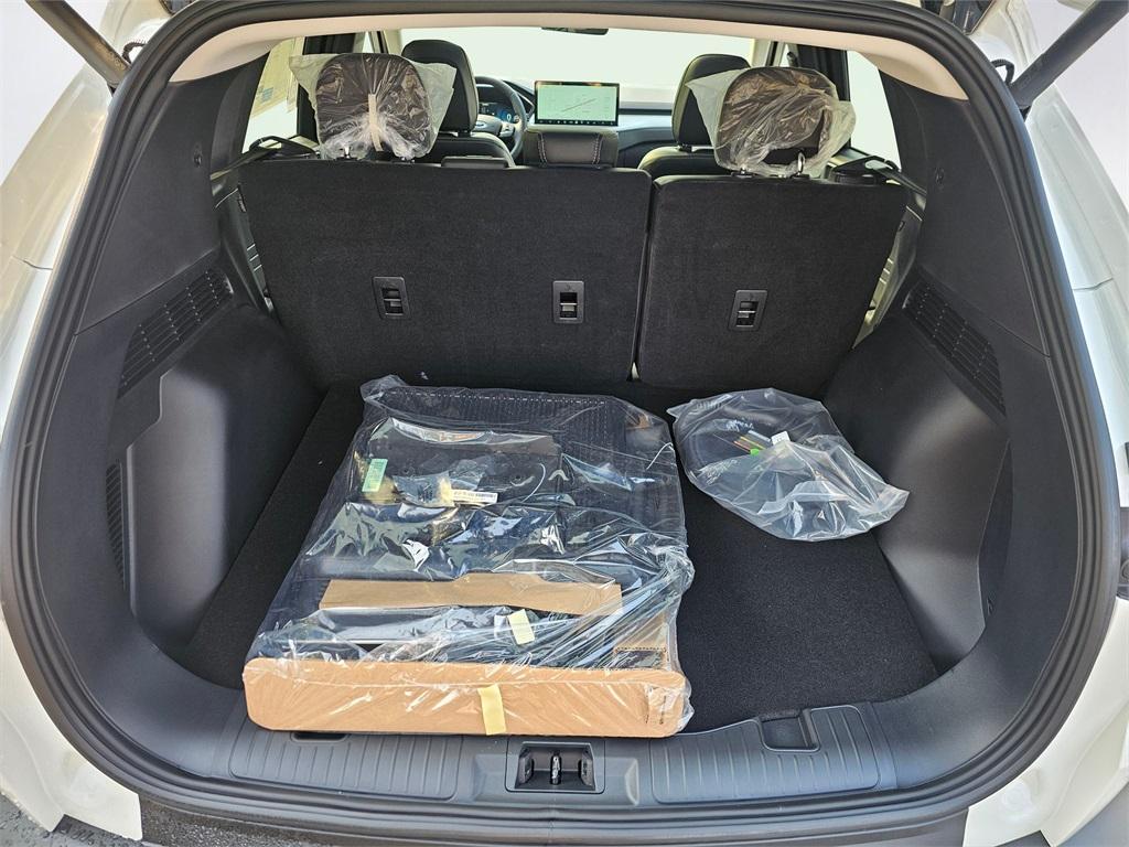 new 2025 Ford Escape car, priced at $46,670