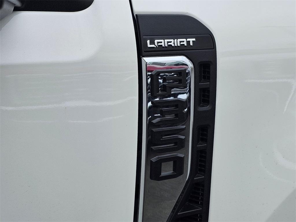 new 2025 Ford F-350 car, priced at $90,300