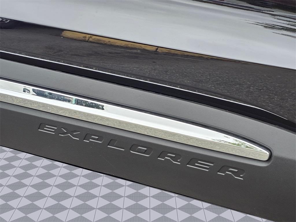 new 2025 Ford Explorer car, priced at $44,345