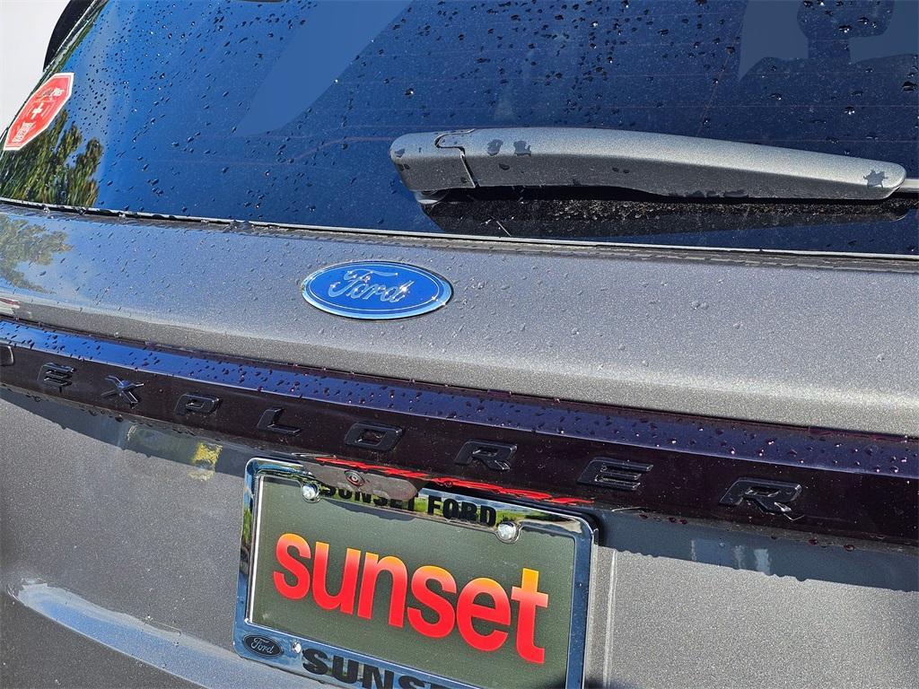 new 2025 Ford Explorer car, priced at $62,290