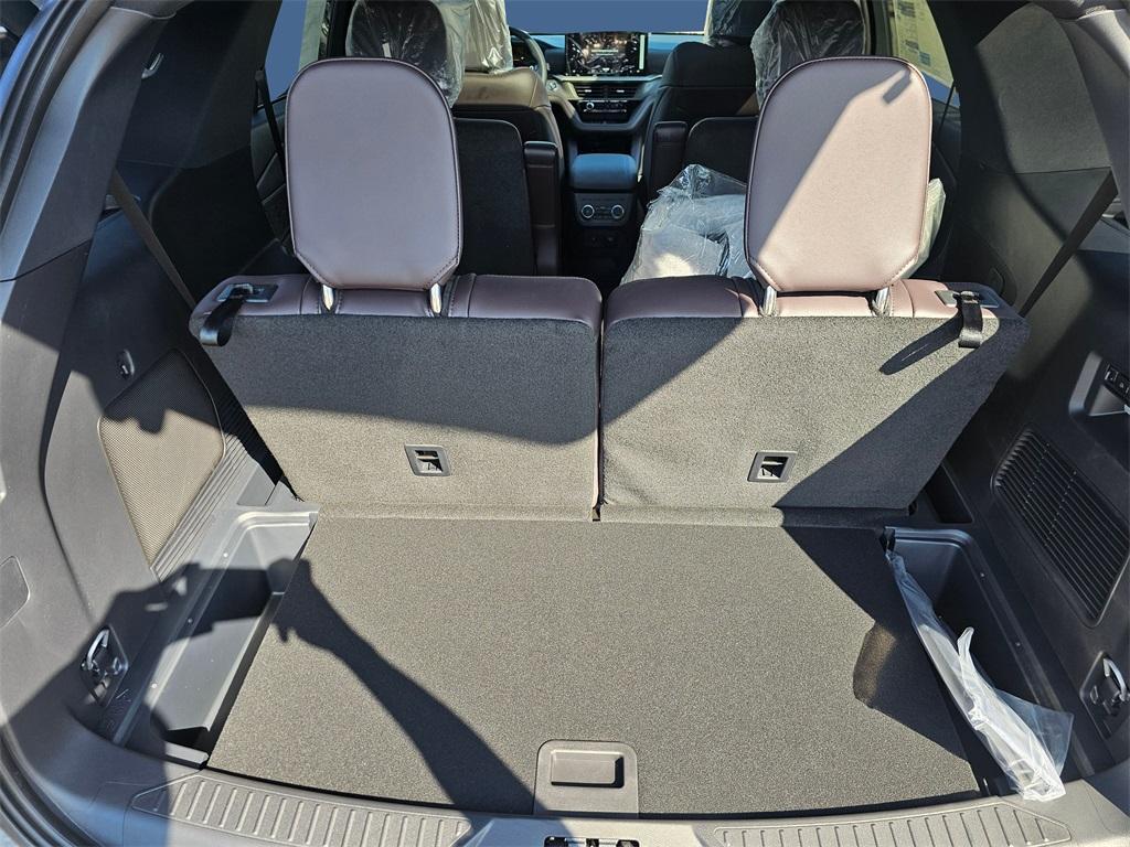 new 2025 Ford Explorer car, priced at $62,040