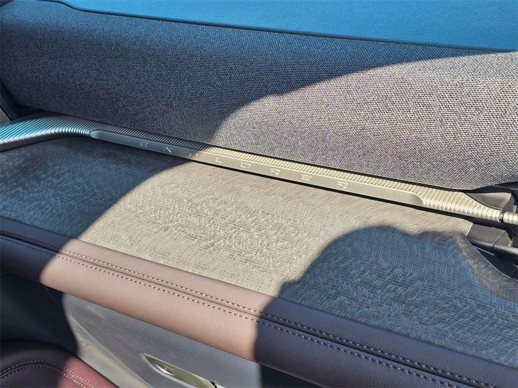 new 2025 Ford Explorer car, priced at $62,040