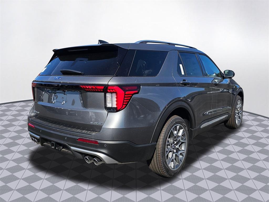 new 2025 Ford Explorer car, priced at $62,040