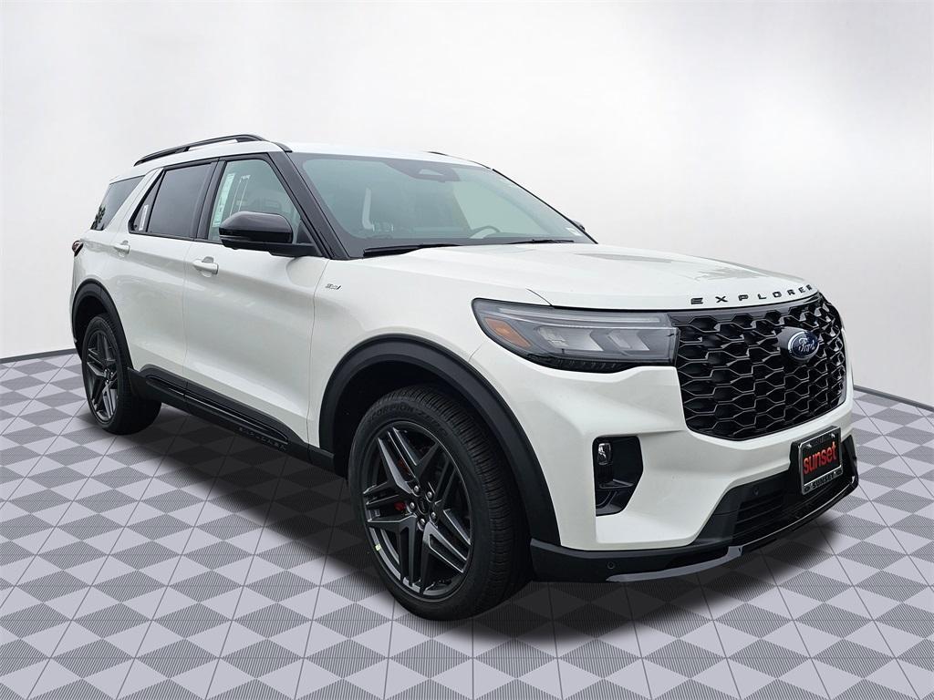 new 2025 Ford Explorer car, priced at $54,070