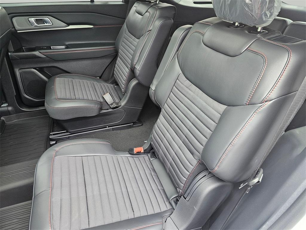 new 2025 Ford Explorer car, priced at $54,070