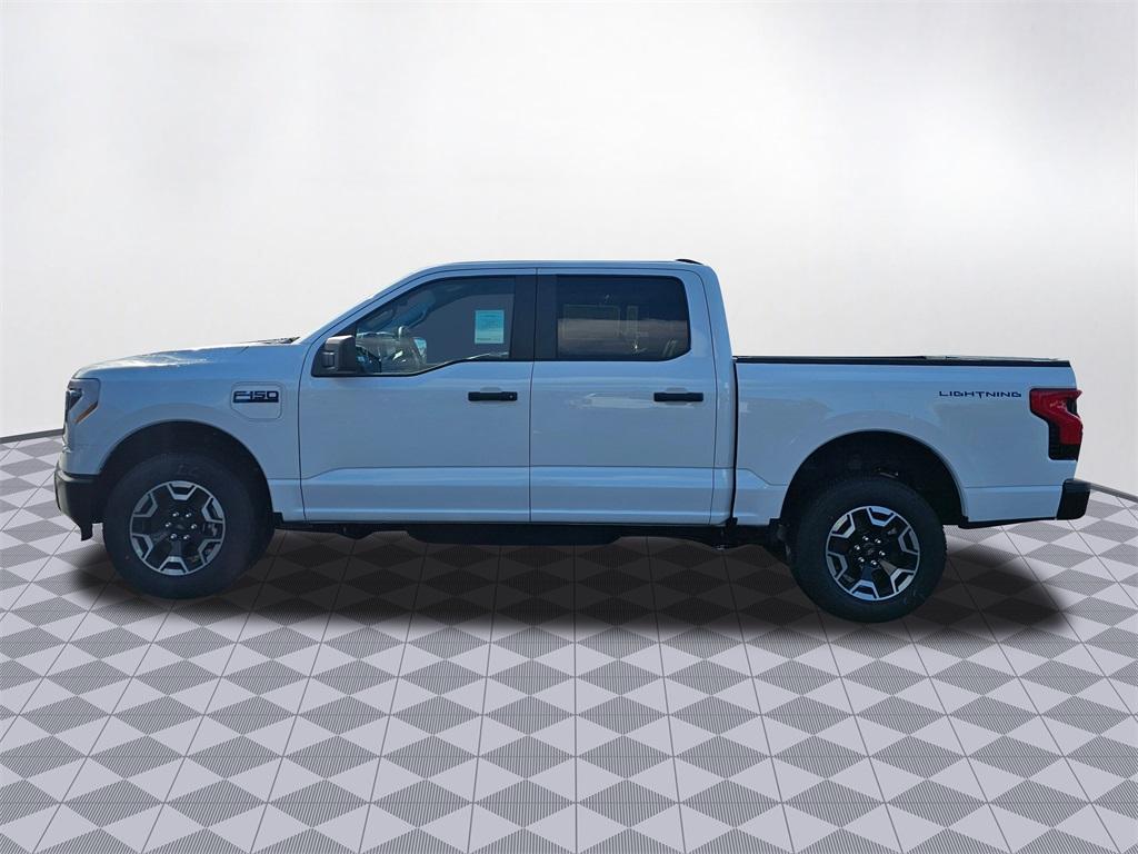 new 2024 Ford F-150 Lightning car, priced at $57,670