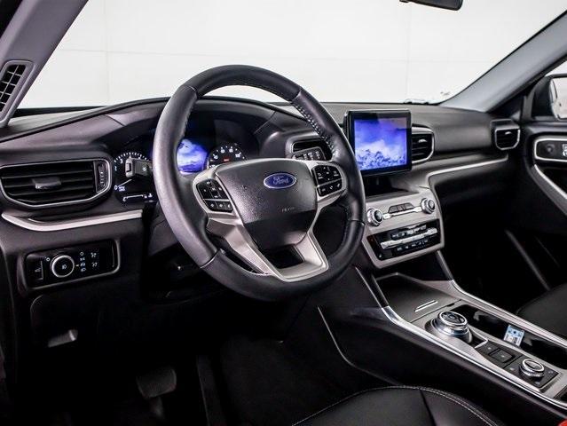used 2023 Ford Explorer car