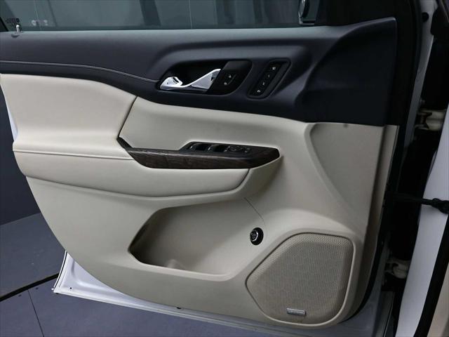 used 2021 GMC Acadia car, priced at $31,555