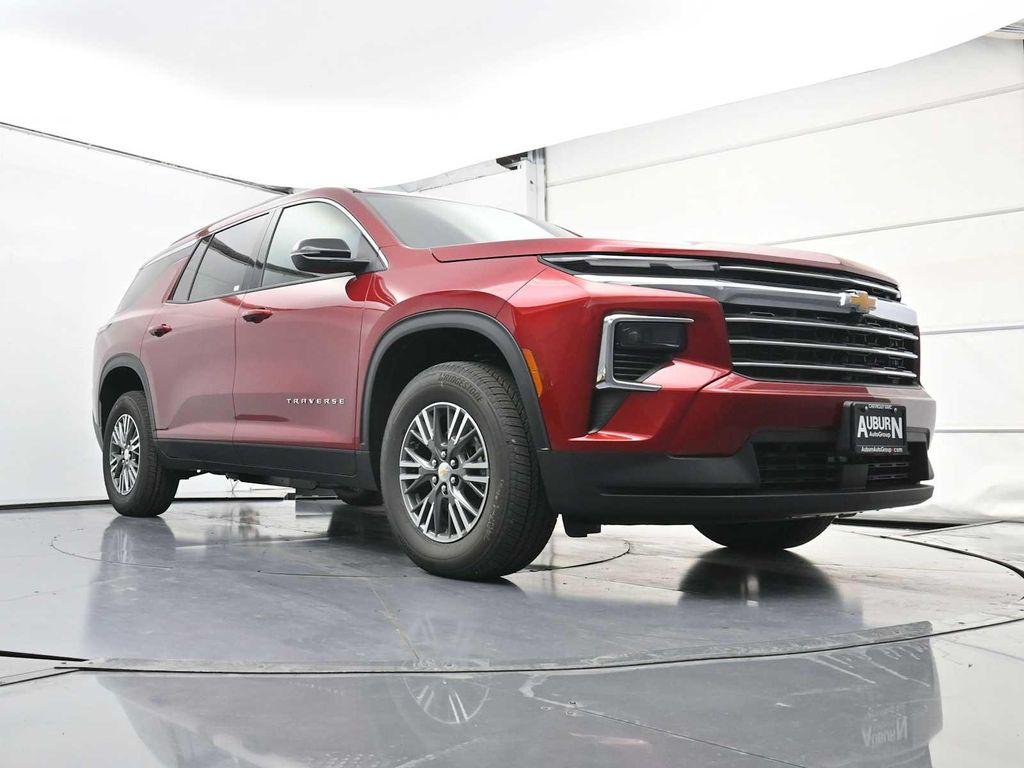 new 2026 Chevrolet Traverse car, priced at $45,615