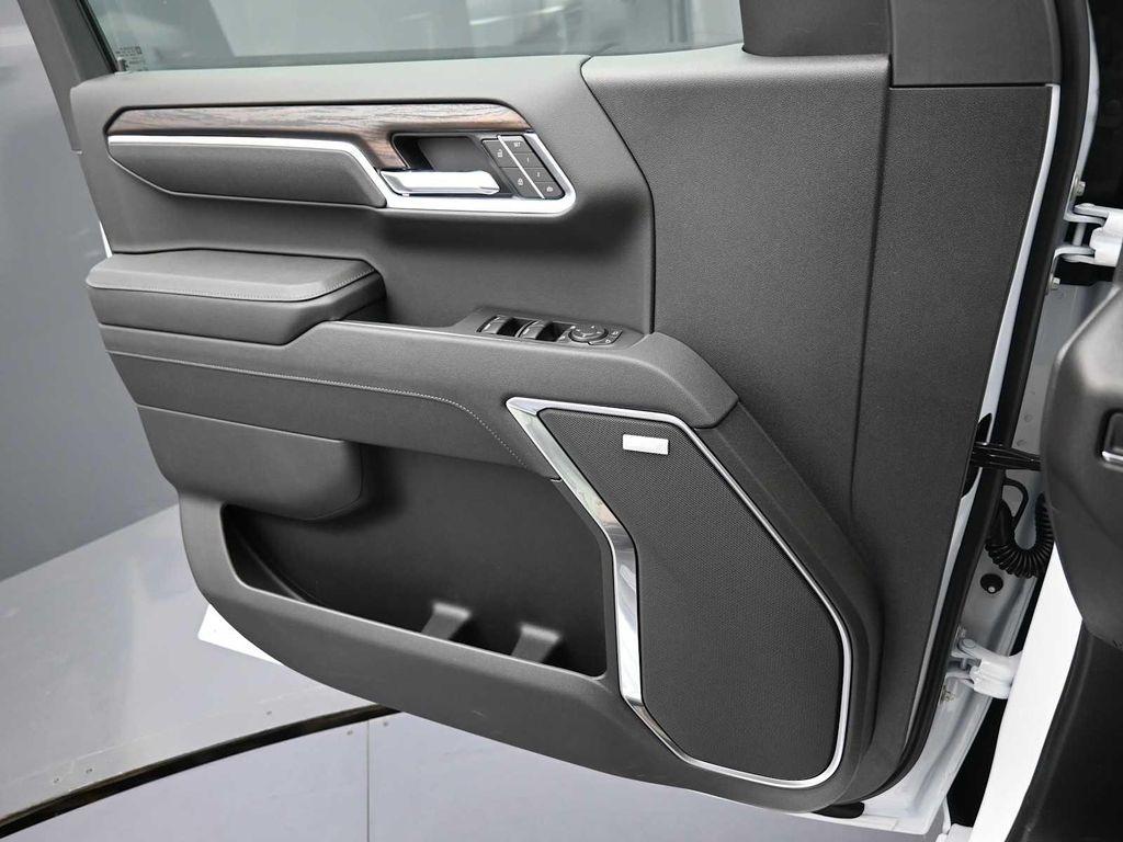 new 2026 GMC Sierra 1500 car, priced at $66,330