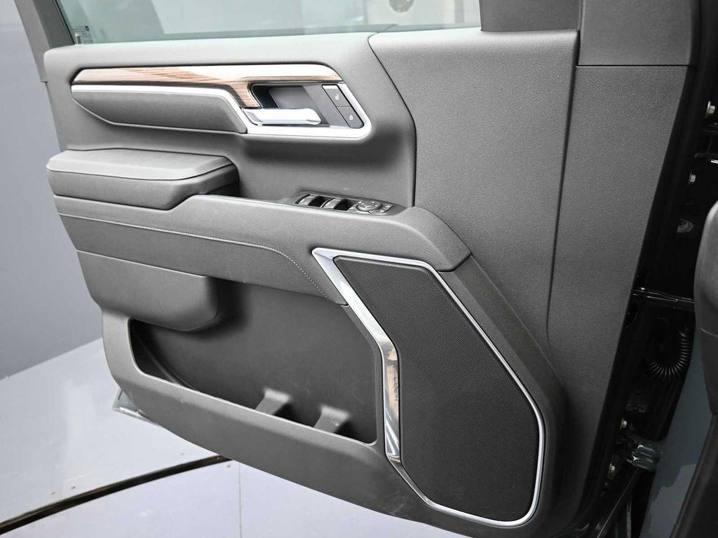 new 2026 Chevrolet Silverado 2500 car, priced at $67,135
