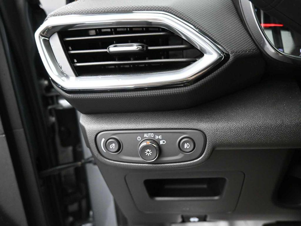 used 2023 Chevrolet TrailBlazer car, priced at $21,495